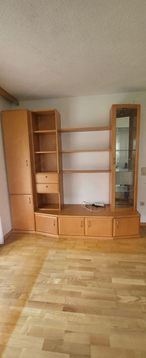 Wohnzimmerschrank