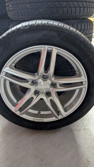 Brock B33 4x Alufelgen 8x18 5x120 ET30 Bild 2