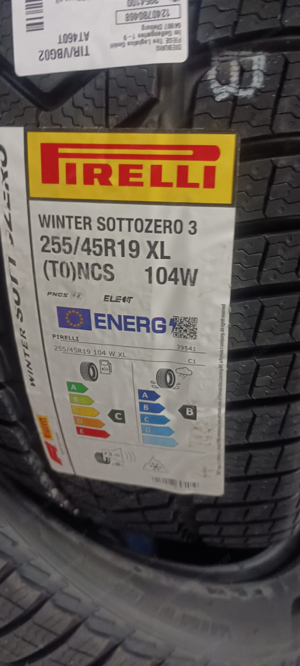 4 Stk Pirelli Winter SottoZero 3 255 45 R19 104W XL Elect, PNCS, T1 Bild 3