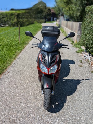 Aprilia Sportcity 300 Street Bild 2