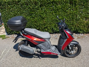 Aprilia Sportcity 300 Street Bild 4