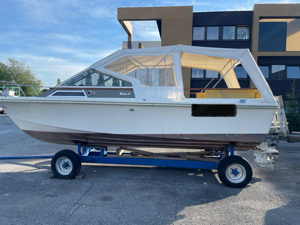 Boot Yacht Motorboot Windy Schiff