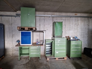 Werkzeugschrank Werkbank