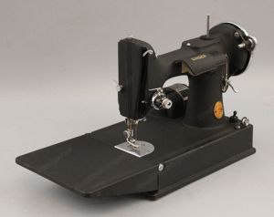 Seltene antike 1939 Singer FRINKLE 221 Nähmaschine Arbeit