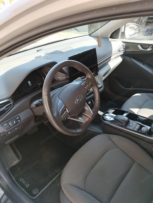 Hyundai Ioniq Elektro Level 5 Automatic Limosine Bild 6