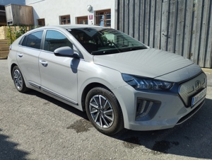 Hyundai Ioniq Elektro Level 5 Automatic Limosine Bild 3