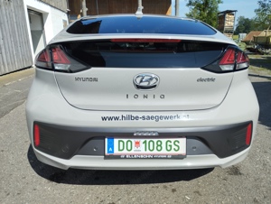 Hyundai Ioniq Elektro Level 5 Automatic Limosine Bild 2