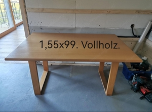 Vollholztisch 