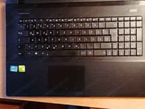 Super-günstiger Laptop 19 Zoll