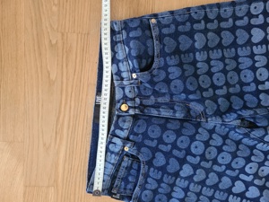 Jeans Moschino gr.38,neu  Bild 2