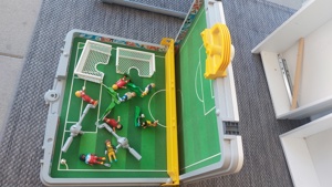 Playmobil Fussball Spielkoffer Bild 4