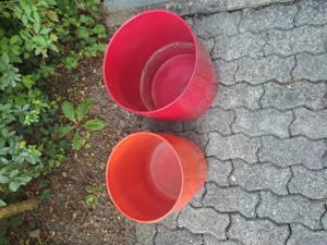 Übertöpfe aus Metall farbig lackiert  Bild 3