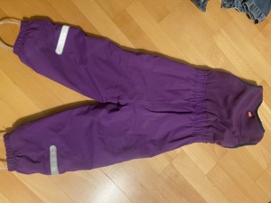 Winterjacke und Skihose