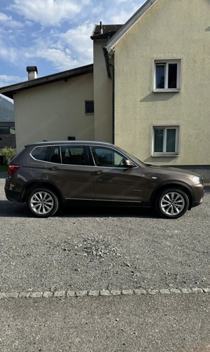 BMW X3 xDrive20d Aut. F25 N47 Bild 6