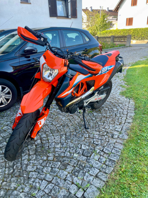 KTM 690 SMC R 2023