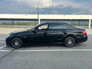 Mercedes E250cdi AMG Paket Pickerl neu!!! Bild 3