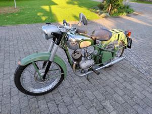 EXPRESS Radex 125 Oldtimer Motorrad 125 Sachs Bild 2