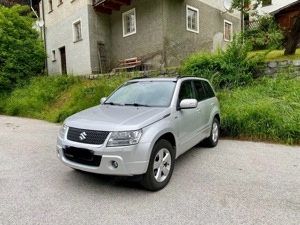 Suzuki Grand Vitara 1,9 VX-E Executive DDiS SUV   Geländewagen