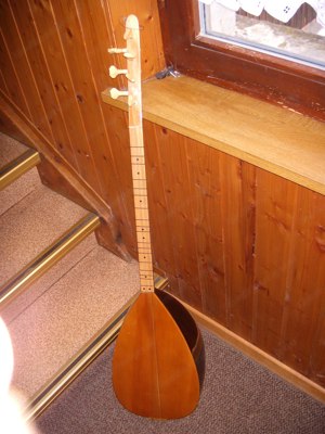 Türkische Gittare Baglama  Saz  Bild 1