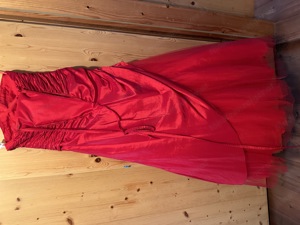 Maturaballkleid Bild 1