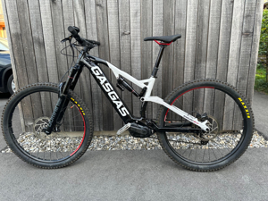 NEUES ENDURO E-Fully 2024