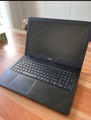 Acer Aspire e5 Laptop