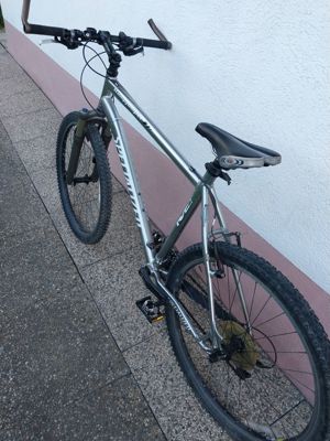 fahrad mountainbike    stumpjumper speciallzed 26x2,00 199,00 Bild 2