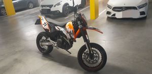 KTM 690 SMC 2008 Bild 3