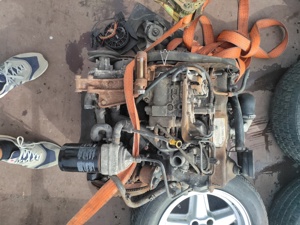 VW Turbo Diesel Motor Motornummer 1 V 