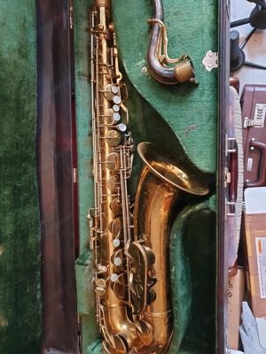 King super 20 Tenor Saxophon Cleveland 325