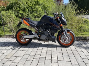 KTM 990 Superduke Bild 3