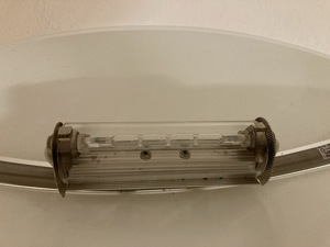 Stehlampe aus Metall Bild 4