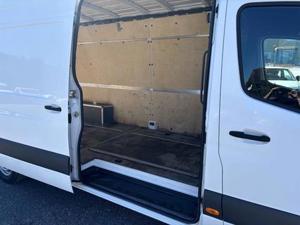 Mercedes-Benz Sprinter Bild 6