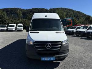 Mercedes-Benz Sprinter Bild 3