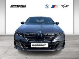 BMW i5 M60 xDrive Limousine G60 XE Sportpaket DAB Bild 2