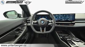 BMW 520d xDrive Touring G61 Bild 8