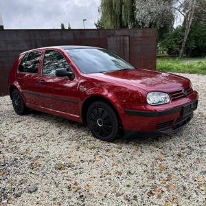 Vw Golf 4 1.4 16V * Scheckheft  Kein TÜV ! Bild 4