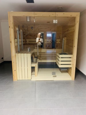 Top XL Sauna   Infrarotkabine wenig benutzt zu verkaufen