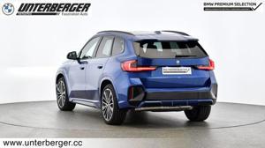 BMW X1 xDrive30e Vorführfahrzeug Bild 2