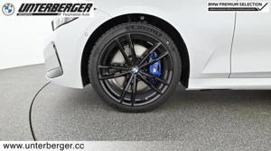 BMW 320d xDrive Touring Vorführwagen // M Sportpaket // Anhängerkupplung // Lenkradheizung Bild 15