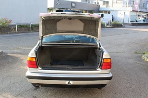 Bmw E34 520 i erstbesitz mit NUR 124 tkm  Bild 7