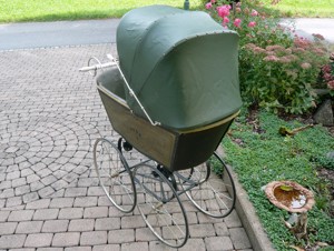 Kinderwagen antik (Vintage) siehe Fotos Bild 4