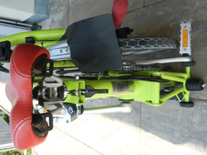 2 Stück Brompton Klappfahrräder in den Farben Türkis und Limegreen, ideal für Camper, Pendler etc. Bild 2