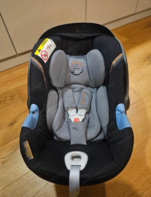 Babyschale mit Base von Cybex Bild 3