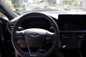 Ford Kuga Bild 16