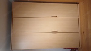 Kleiderschrank  aus Buchenholz