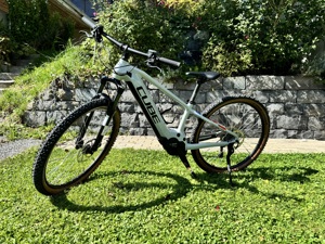 E-Bike Cube Jugendfahrrad