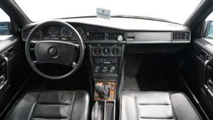 Mercedes-Benz 190 Bild 14