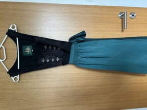 Dirndl Grösse 36