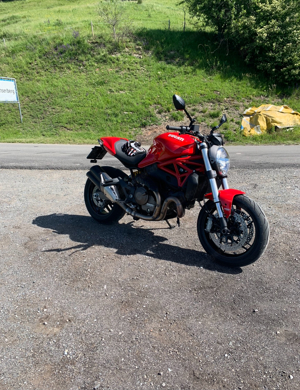 Ducati Monster 821